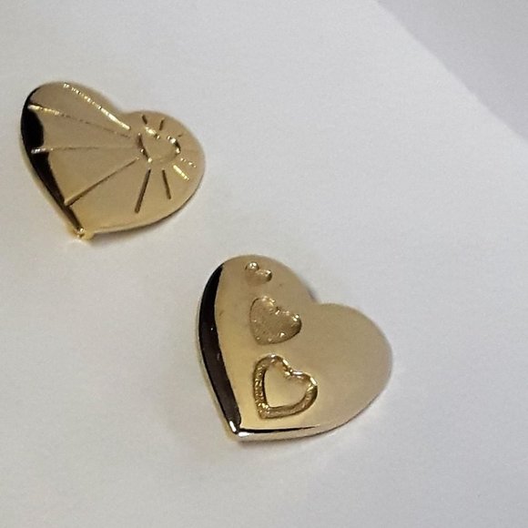 Variety Club Heart Pins Lot Of 2 Gold Tone Brooch Inner Hearts & Love Burst - Picture 3 of 4